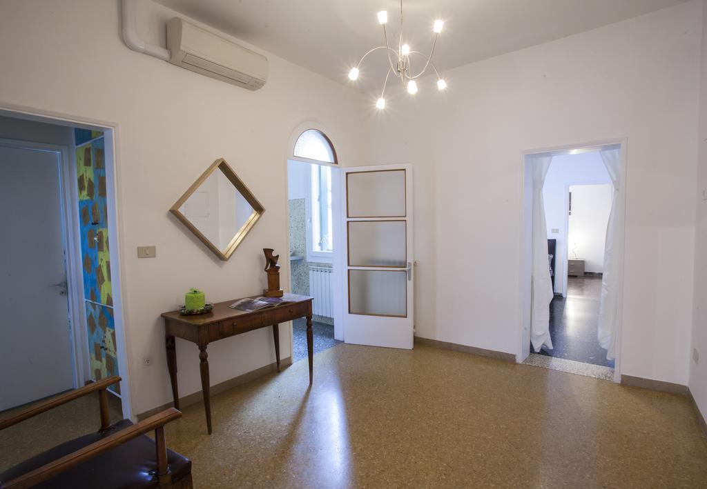 Casa Renier-Biennale Apartment Venesia Bagian luar foto